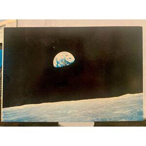 The NASA Space Collection Postcards Featuring Earthrise From The Moon & Columbia